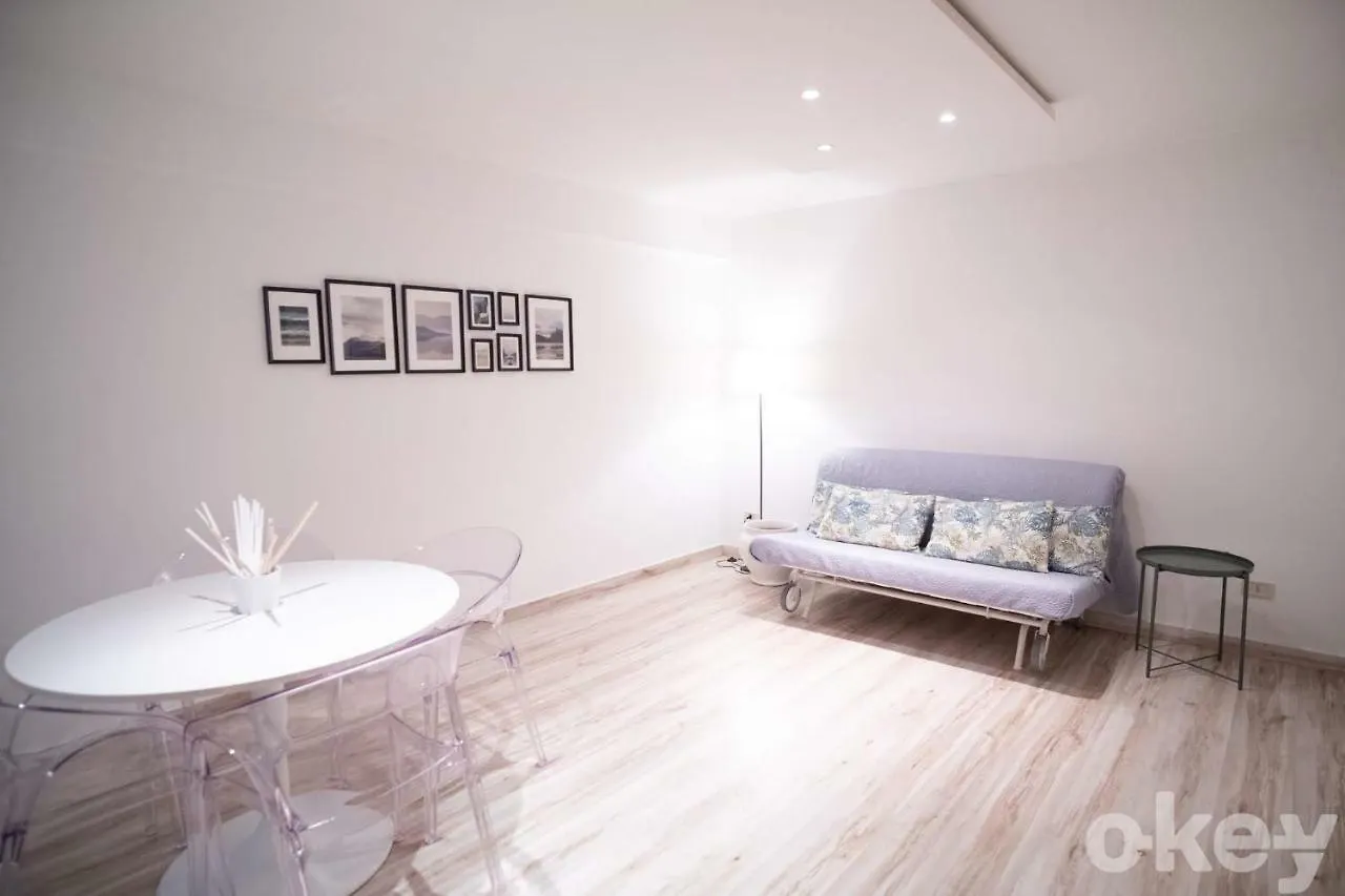 Welcome Home - Bari Centro Appartement
